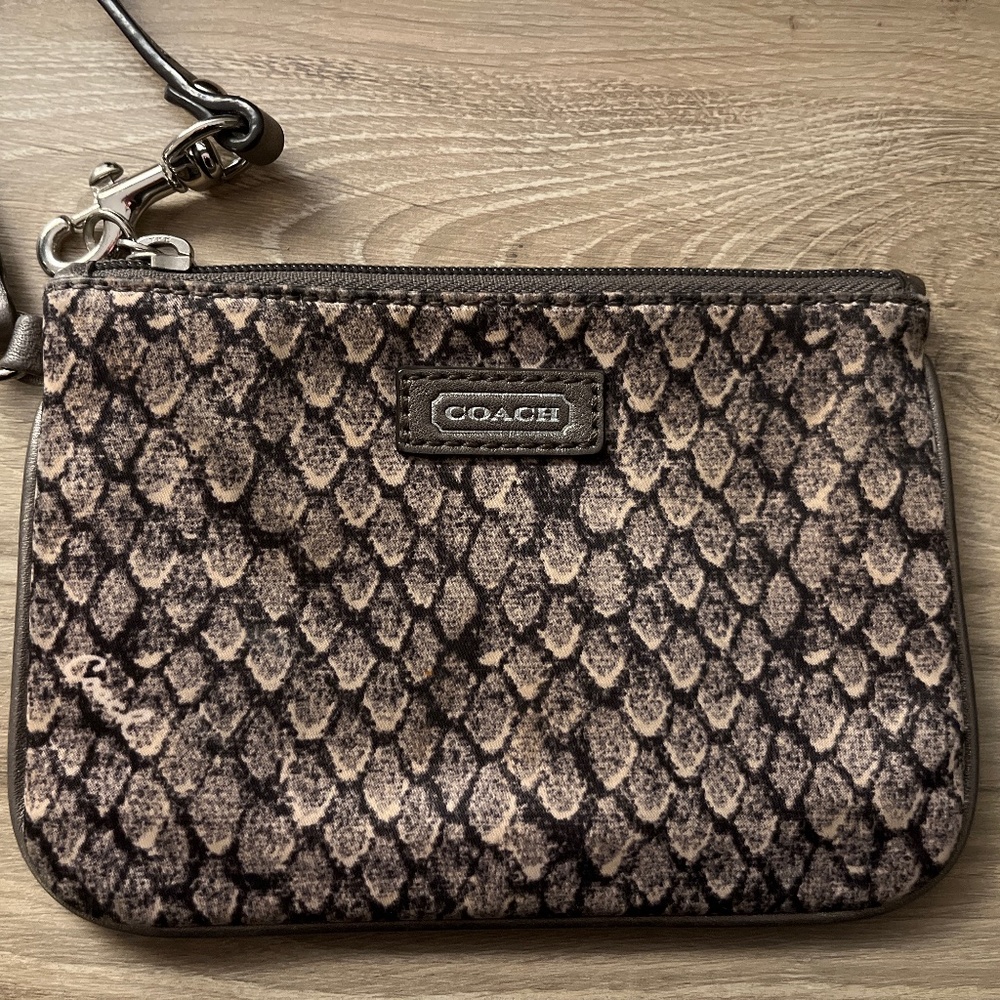 Coach Wristlet - Metallic, Excellent Condition